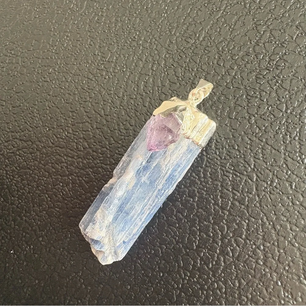 Blue Moon Aura- Silver - Picture 3 of 4